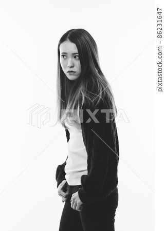 Cool female portrait Cool female portrait 86231647