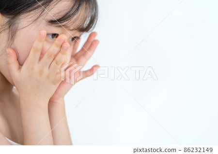 洗臉皮膚兒童生活方式女孩 洗臉皮膚兒童生活方式女孩 86232149