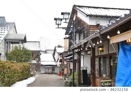 Izushi的泰特石 Izushi的泰特石 86232238