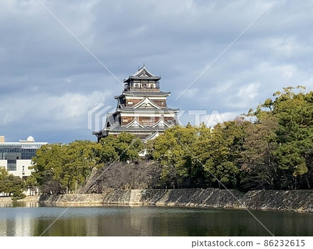 Hiroshima Castle 86232615