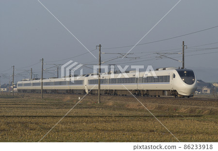 Hokuriku Main Line Isurugi-Fukuoka JR West 681 series W14 + W04 organization (Kanazawa) Hakutaka 86233918