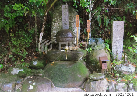 三神水和許願石/鹿之石[玉造湯神社]/島根縣松江市 86234201
