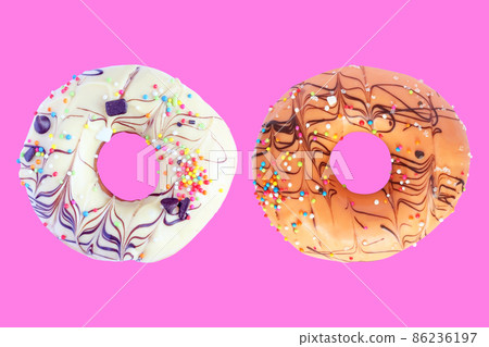 Donut sugary isolated on pink background Donut sugary isolated on pink background 86236197