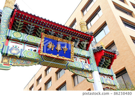 [Kanagawa] Spring Yokohama Chinatown Paifang (Genbu Mon) 86238480