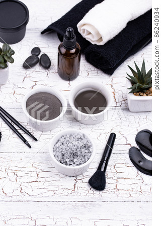 Set of black charcoal detox cosmetics 86240934
