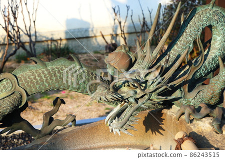 Statue of the dragon at Saijo Inari's Chozuya Statue of the dragon at Saijo Inari's Chozuya 86243515