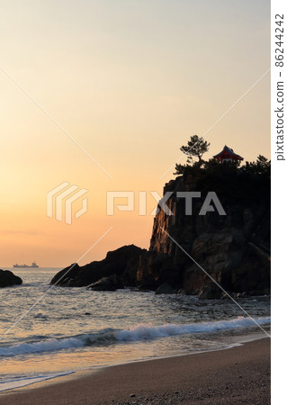 Katsurahama Calm Morning Winter (Kochi City, Kochi Prefecture) Katsurahama Calm Morning Winter (Kochi City, Kochi Prefecture) 86244242