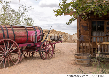 Old wagon Old wagon 86244669