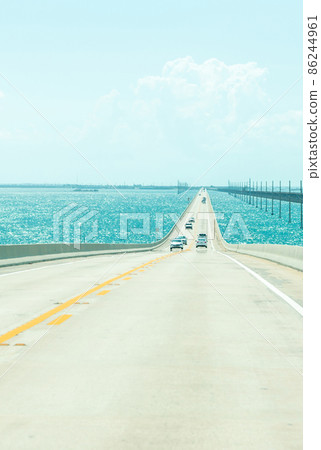 Road US1 to Key West over Florida keys Road US1 to Key West over Florida keys 86244961