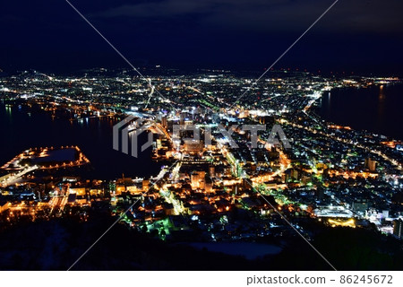 函館山美麗的夜景 86245672