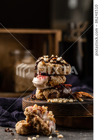 Still life concept of Oatmeal cookies with seeds and cereals Still life concept of Oatmeal cookies with seeds and cereals 86248510