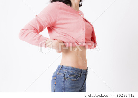 Slim middle-aged woman's waist 86255412