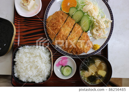 炸豬排套餐（全景） 86256485