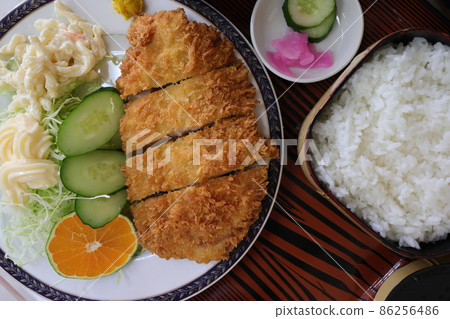 炸豬排套餐（上） 86256486