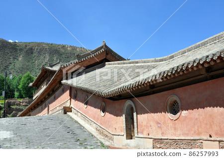 Tibetan Buddhist Temple, Qutan Monastery, Haidong City, Qinghai Province, China Corridor 86257993