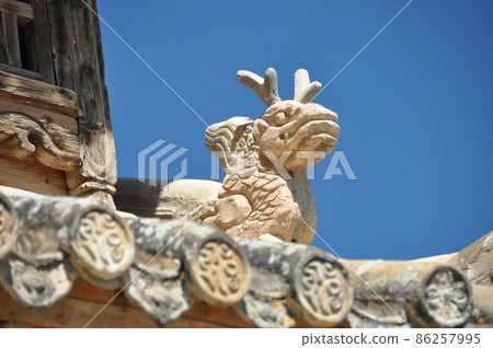 Tibetan Buddhist Temple, Qutan Monastery, Haidong City, Qinghai Province, China 86257995
