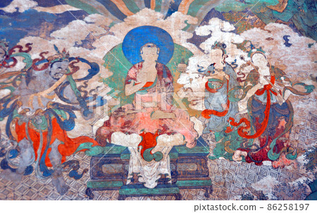 中國青海省海東市藏傳佛教寺廟曲壇寺壁畫 86258197