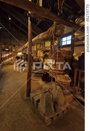 Yuasa Town and Soy Sauce Museum Kadocho Craftsman's Warehouse (Yuasa Town, Arida District, Wakayama Prefecture) 86259770