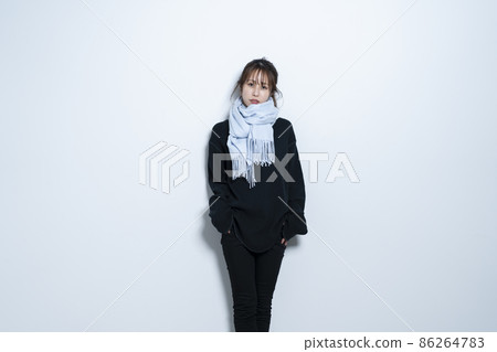 Women in winter fashion Women in winter fashion 86264783