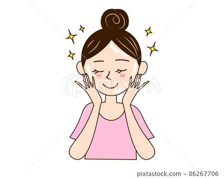 Women who get beautiful skin with skin care 86267706