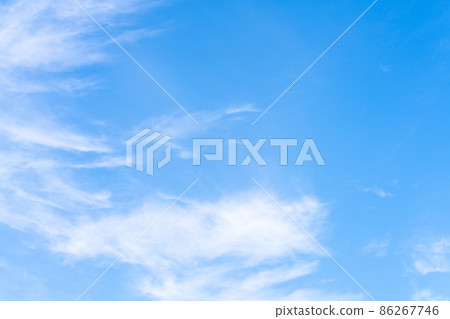 Blue sky / white clouds Blue sky / white clouds 86267746