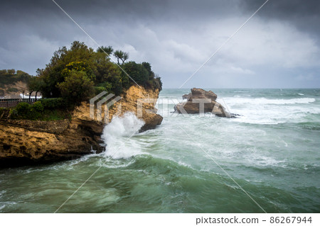 Rock of Basta and seaside in biarritz 86267944