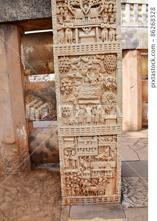 Stupa No 1, East Gateway, Left Pillar, Front Panel 4 Stupa No 1, East Gateway, Left Pillar, Front Panel 4 86268328