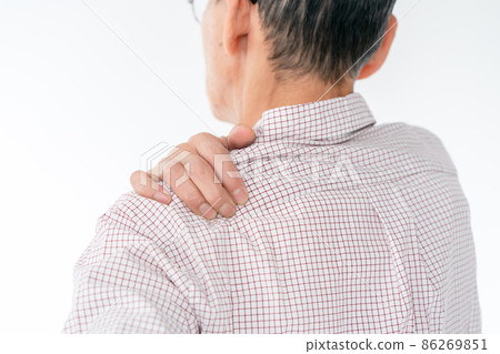 Senior man stiff shoulders spicy 86269851