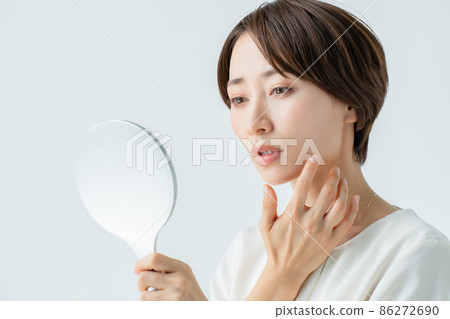 Beauty image worried middle Beauty image worried middle 86272690
