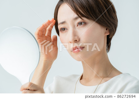 Beauty image worried middle 86272694