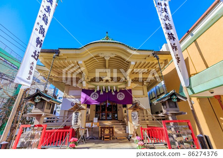 Tokyo Asakusa Shichifukujin Tour Haiden of Inari Shrine Tokyo Asakusa Shichifukujin Tour Haiden of Inari Shrine 86274376