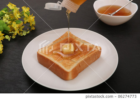 Honey butter toast Honey butter toast 86274773