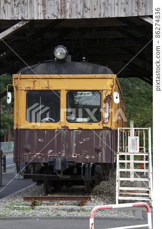 Kanbara Railway Moha 41 Preservation Vehicle (Gosen City, Niigata Prefecture) 86274836