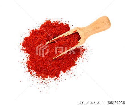 Wooden scoop full of red hot chili pepper Wooden scoop full of red hot chili pepper 86274938