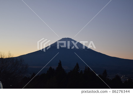 富士山的黃昏 富士山的黃昏 86276344