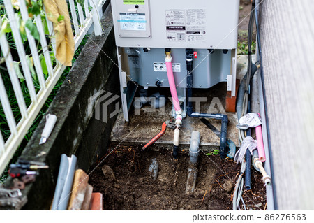 Home remodeling outdoor unit dismantling 86276563