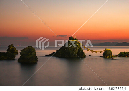 [Mie] Meotoiwa sunrise 86278314