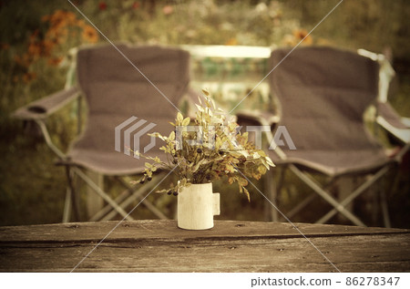Two picnic chairs Two picnic chairs 86278347