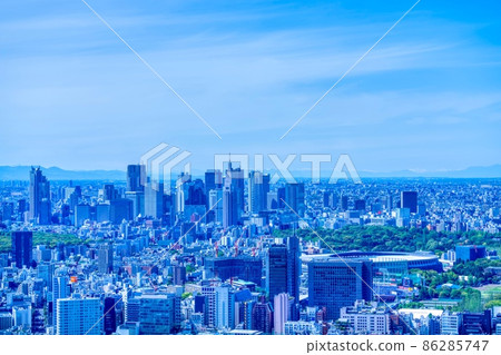 View of Shinjuku skyscrapers from Roppongi, Tokyo View of Shinjuku skyscrapers from Roppongi, Tokyo 86285747