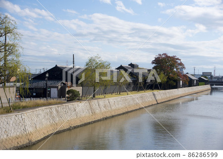 Handa Canal Warehouse Town Handa Canal Warehouse Town 86286599