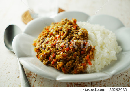 Keema 咖哩配洋蔥和肉末 Keema 咖哩配洋蔥和肉末 86292083