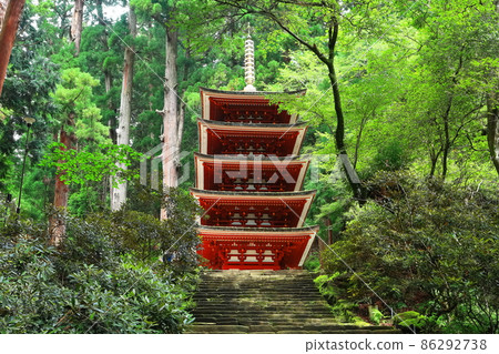 【奈良縣】神秘的室柔寺五層塔 86292738