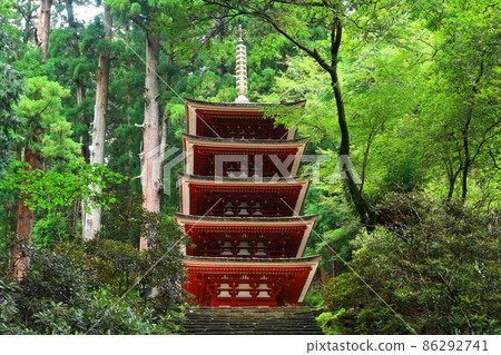 【奈良縣】神秘的室柔寺五層塔 【奈良縣】神秘的室柔寺五層塔 86292741