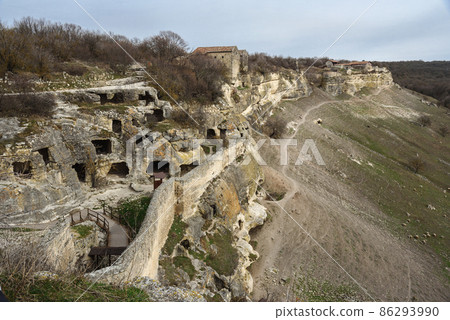 Cave city Chufut-Kale in Bakhchysarai, Crimea Cave city Chufut-Kale in Bakhchysarai, Crimea 86293990