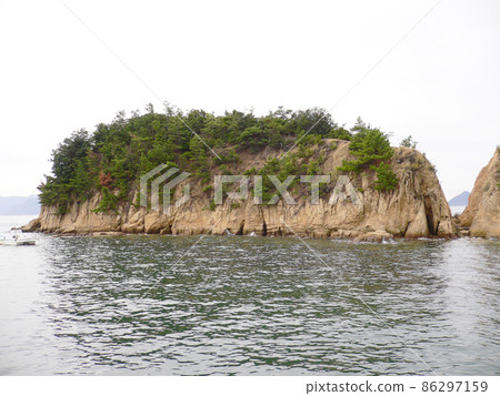 直島懸崖岩 直島懸崖岩 86297159