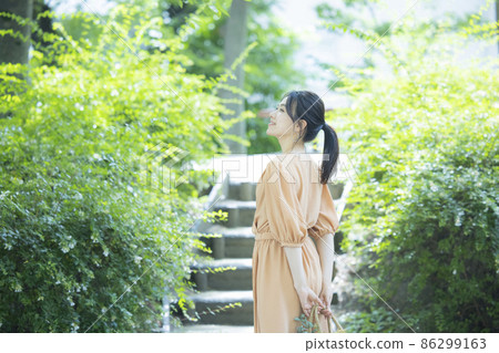 米色連體女戶外 86299163