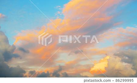 黃昏的天空和雲景觀 86299995