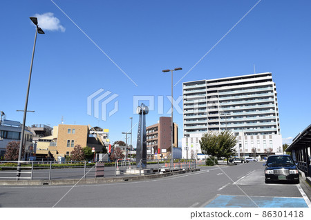 埼玉縣蓮田站西口街景 86301418