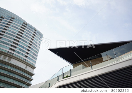 Takeshiba Pier in fine weather (Waters Takeshiba, Shiki Theater Company, passenger ship) 86302253