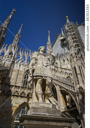 Milan Duomo Cathedral 86303365